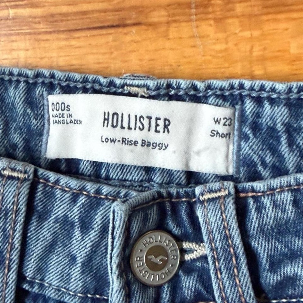 Hollister Jeans - Picture 3 of 3